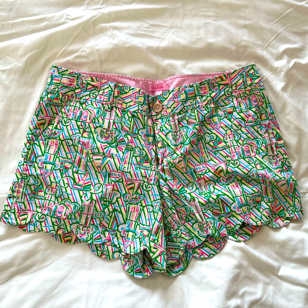 Lilly Pulitzer Scalloped Hem Shorts